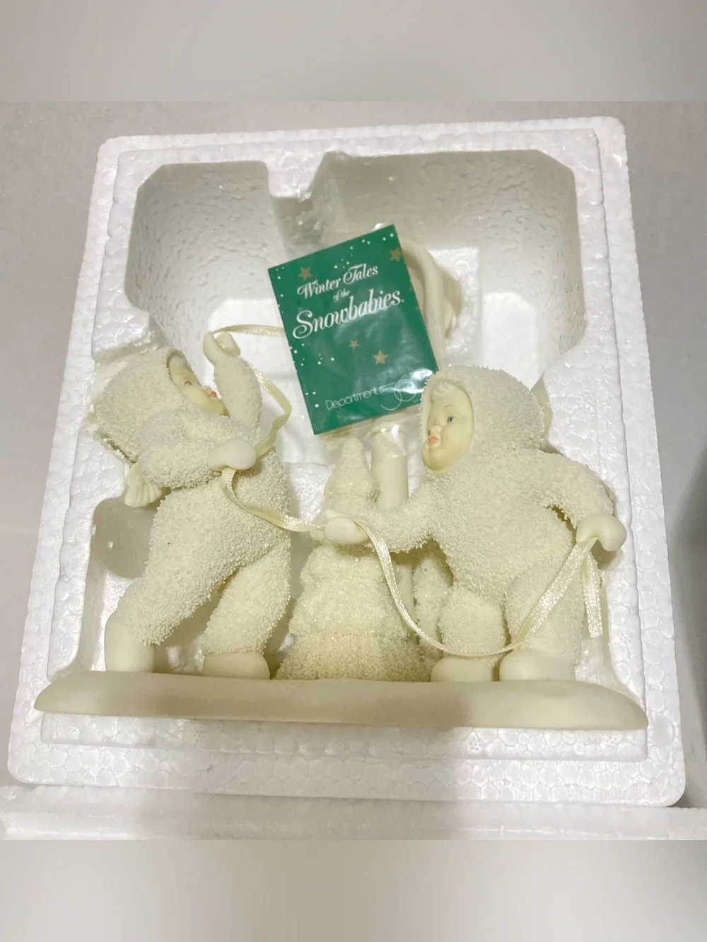 Snowbabies 1995 Retired ‘Ring the Bells' Holiday Figurine